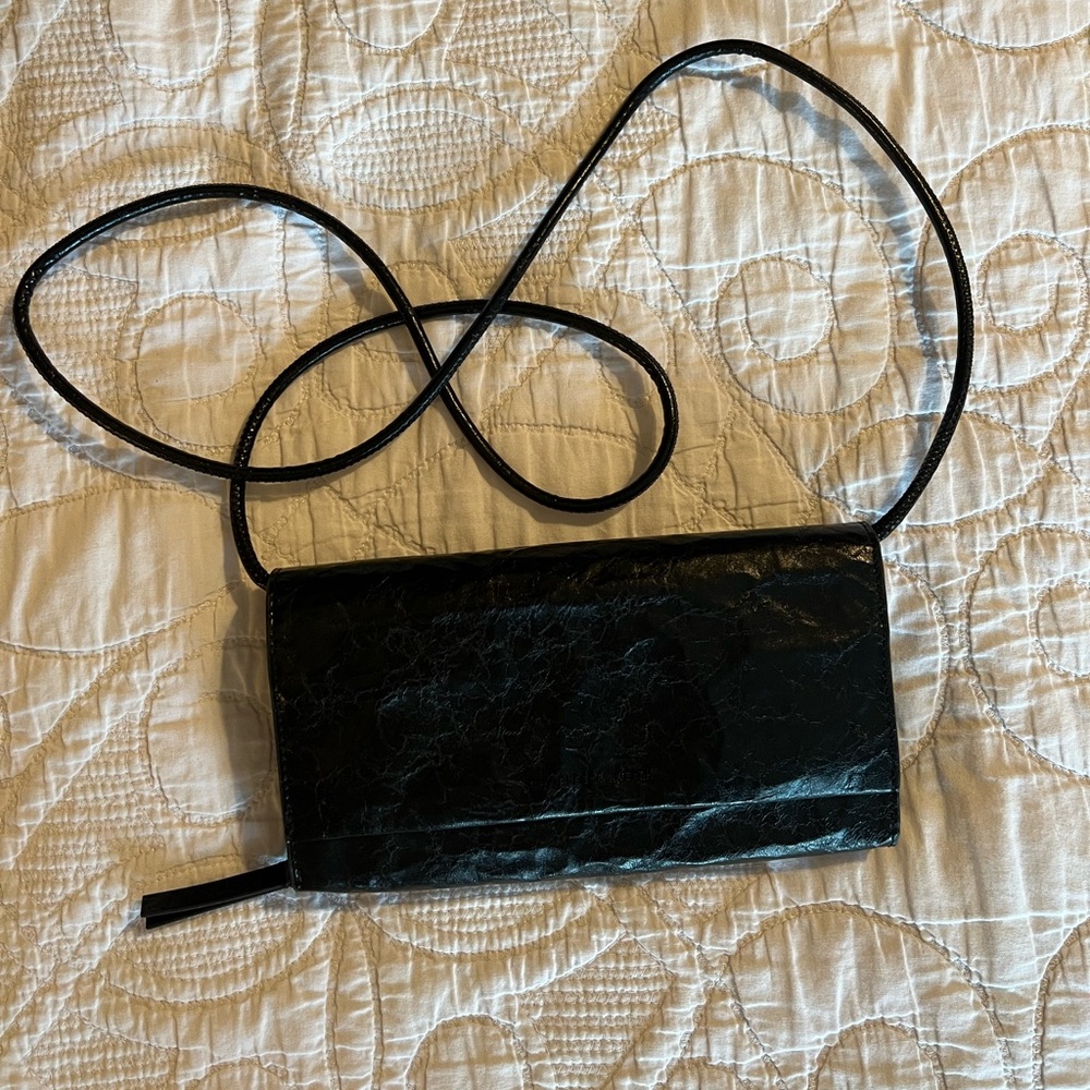 Charles and Keith wallet with detachable/attachable strap
